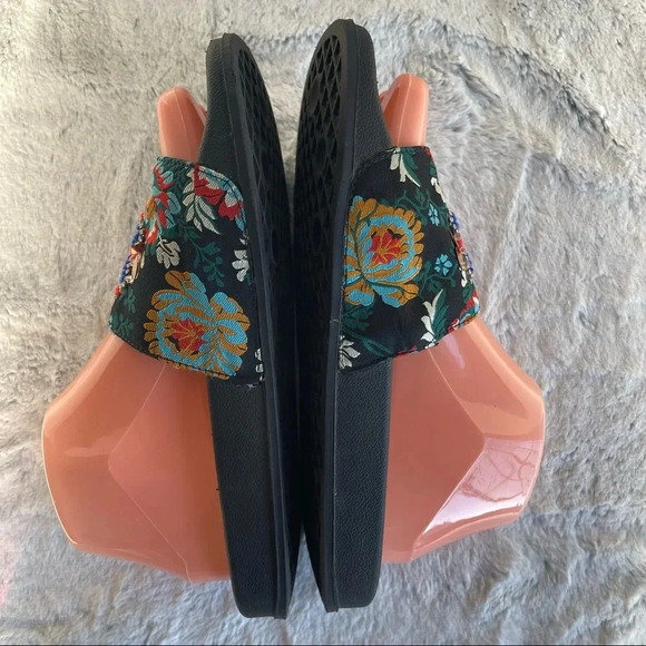 BRASH Sandals Womens size 7.5 - Picture 10 of 16